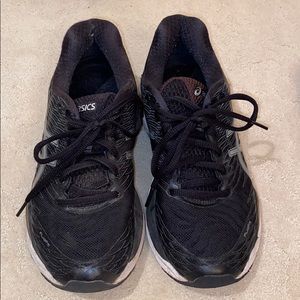 ASICS Gel Nimbus 18 Sneakers